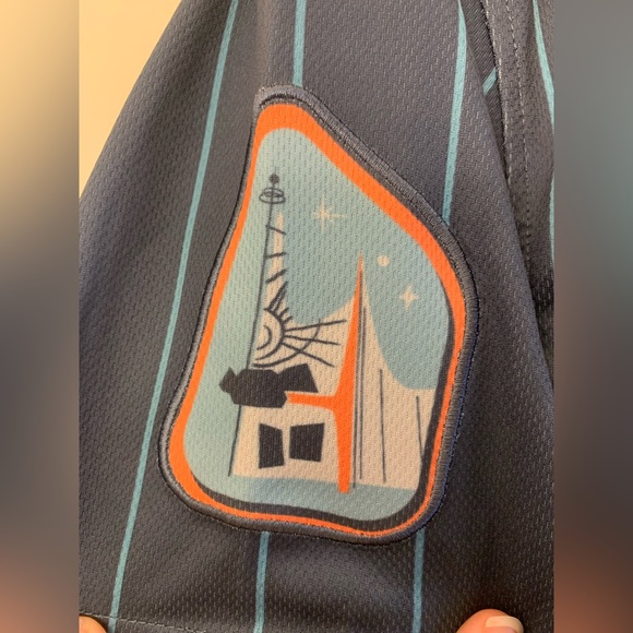 LIMITED EDITION Tomorrowland Jersey NEW - Picture 7 of 7